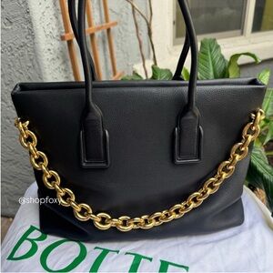 Bottega Veneta Mount Leather Tote